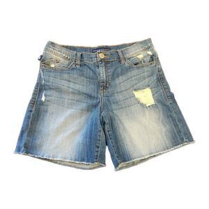 Rock & Republic Women's Shorts Bumpershoot Size 10 Ripped and Studded Denim Jean